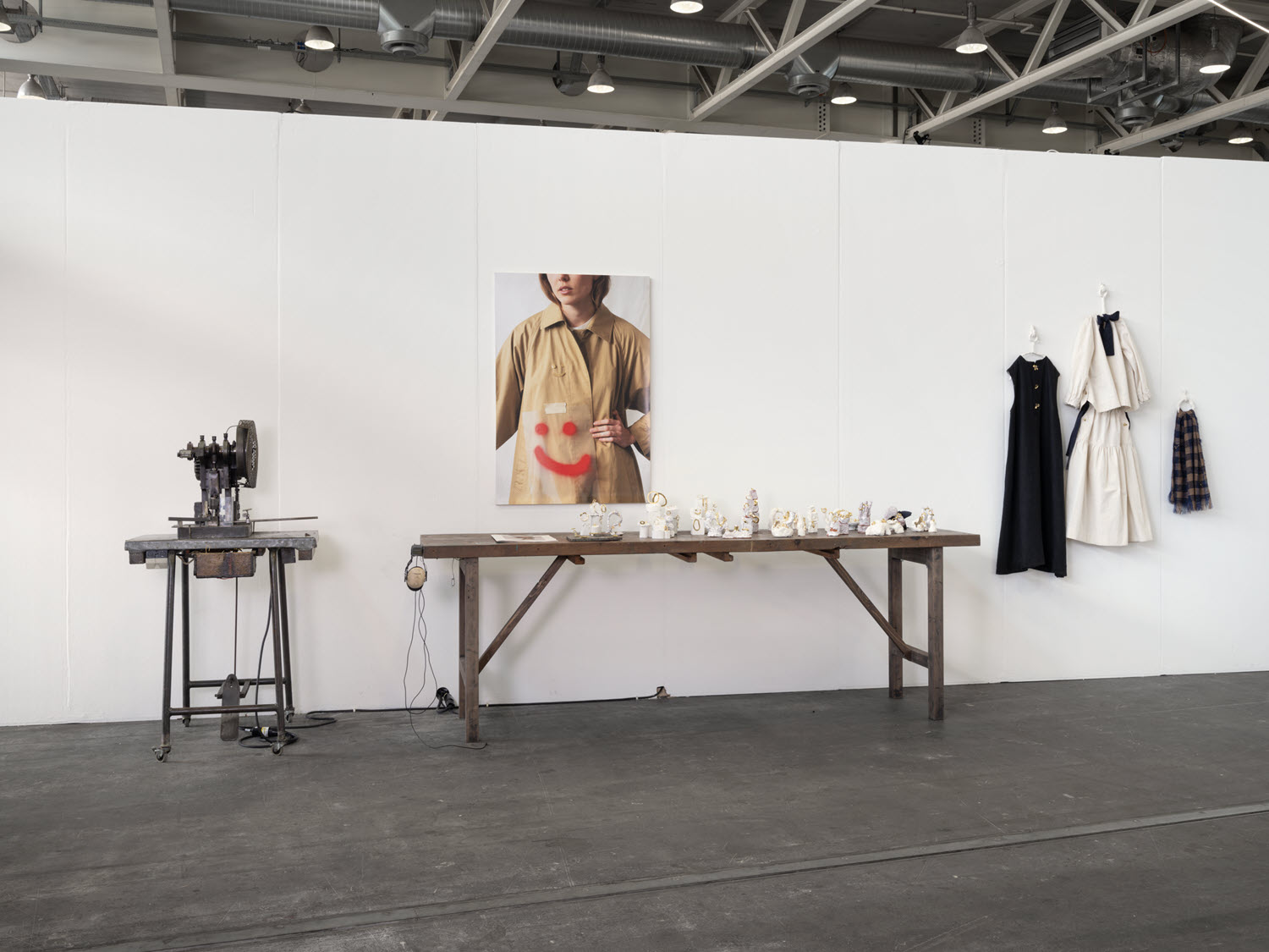 Exhibition view (Sherilyn Birth)